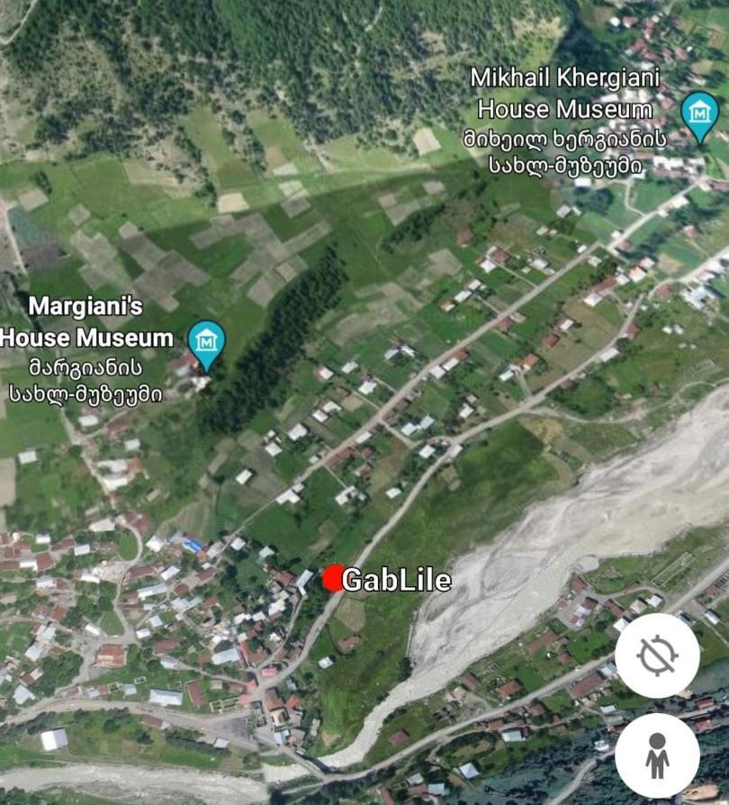 Villa GabLile Mestia Esterno foto